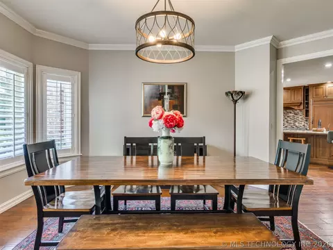 Dining - 6536 E 83rd Pl, Tulsa, OK 74133 photo 1 of 2