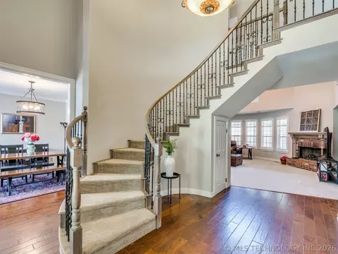 Entry Way - 6536 E 83rd Pl, Tulsa, OK 74133 photo 2 of 2