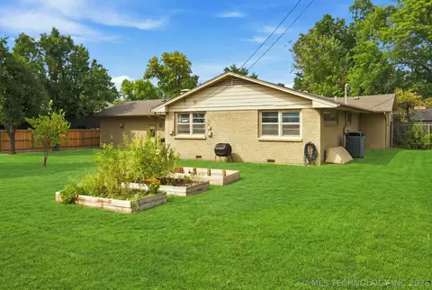 Exterior - 4154 E 46th Pl, Tulsa, OK 74135 photo 8 of 8