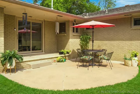 Exterior - 4154 E 46th Pl, Tulsa, OK 74135 photo 3 of 8