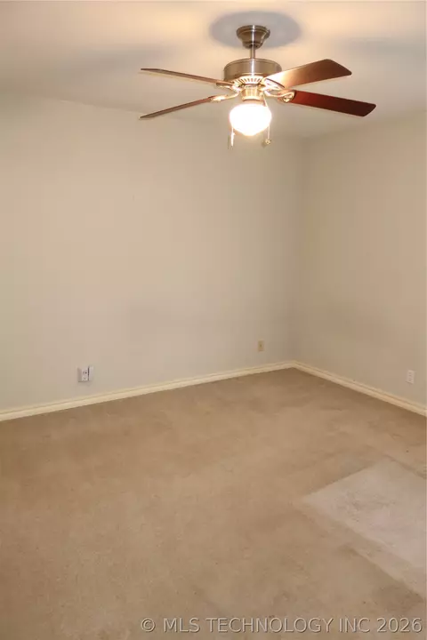 4307 E 68th Street S 624, Tulsa, OK 74136 photo 27