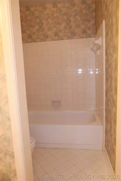 4307 E 68th Street S 624, Tulsa, OK 74136 photo 20