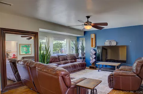 Living - 1828 E 10th St, Okmulgee, OK 74447 photo 2 of 3