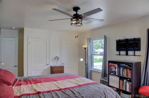 Bedroom - 1828 E 10th St, Okmulgee, OK 74447 photo 2 of 2