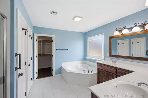 Other - 1004 E 135th Pl, Glenpool, OK 74033 photo 9 of 13