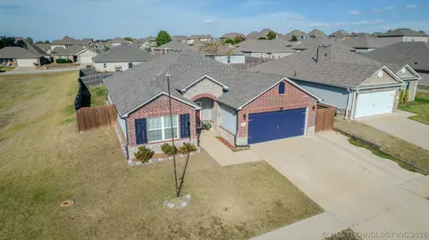 View/Area - 5811 E 146th Pl S, Bixby, OK 74008 photo 1 of 8