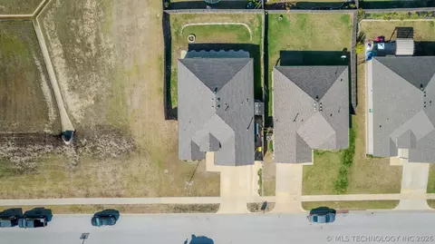 View/Area - 5811 E 146th Pl S, Bixby, OK 74008 photo 5 of 8