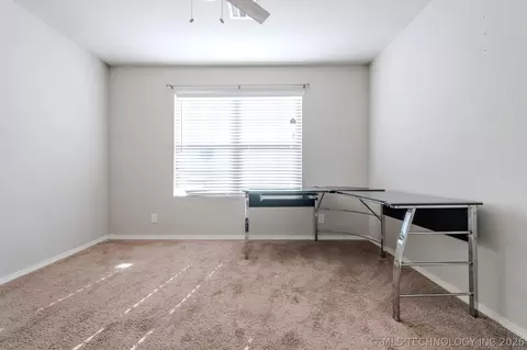 Bedroom - 5811 E 146th Pl S, Bixby, OK 74008 photo 3 of 14