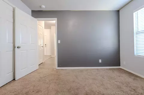 Bedroom - 5811 E 146th Pl S, Bixby, OK 74008 photo 8 of 14