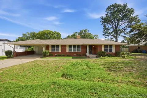 1703 E Comanche Ave, Mcalester, OK 74501