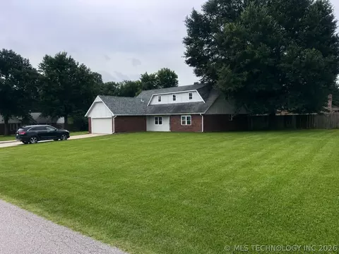 24124 E Sisemore St, Broken Arrow, OK 74014
