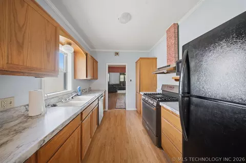 709 E Broadway, Cushing, OK 74023 photo 7