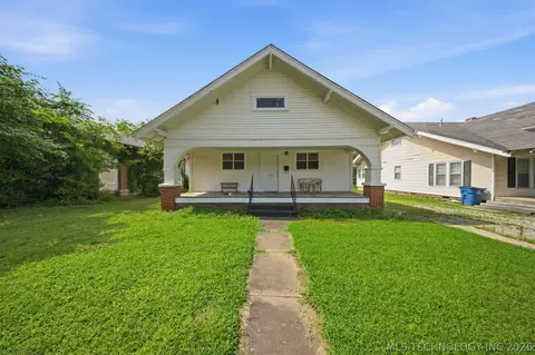 709 E Broadway, Cushing, OK 74023 photo 1