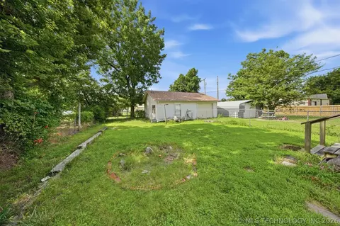 709 E Broadway, Cushing, OK 74023 photo 24