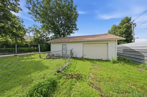 709 E Broadway, Cushing, OK 74023 photo 22