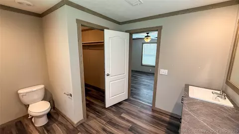 4200 W 730 Rd, Hulbert, OK 74441 photo 8