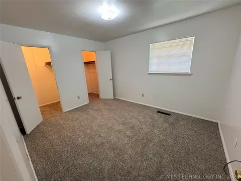 Bedroom - 1925 E 51st Pl, Tulsa, OK 74105 photo 1 of 5