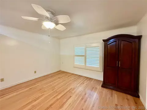 Bedroom - 110 SE 5th St, Checotah, OK 74426 photo 3 of 3