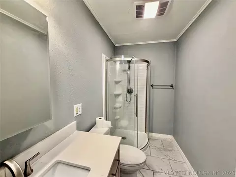 Bath - 110 SE 5th St, Checotah, OK 74426 photo 2 of 2