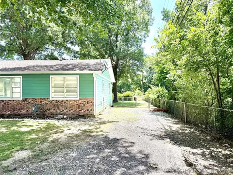 Exterior - 110 SE 5th St, Checotah, OK 74426 photo 14 of 14