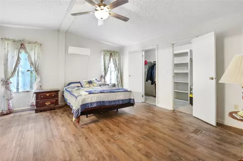 Bedroom - 157 Acorn Ln, Eucha, OK 74342 photo 1 of 6