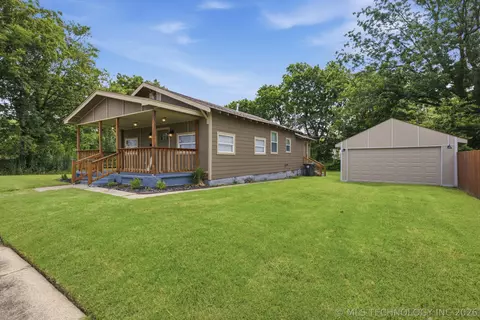 322 N 9th St N, Muskogee, OK 74401