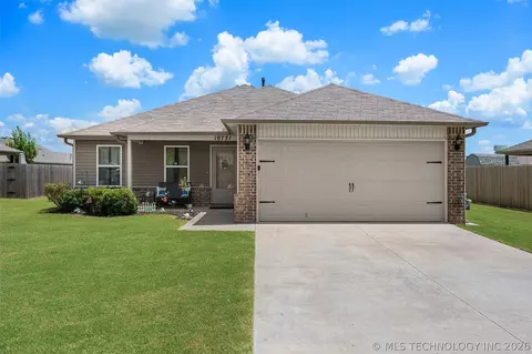 10721 N 100th East Ave, Owasso, OK 74055