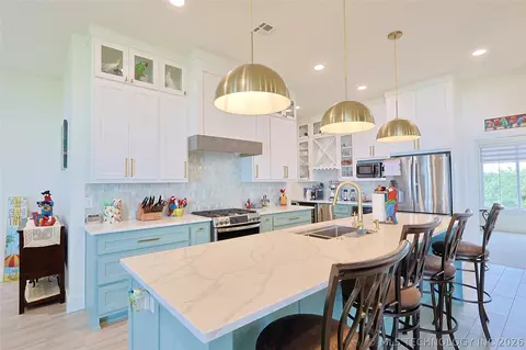 Kitchen - 419535 E 1200 Rd, Eufaula, OK 74432 photo 1 of 5