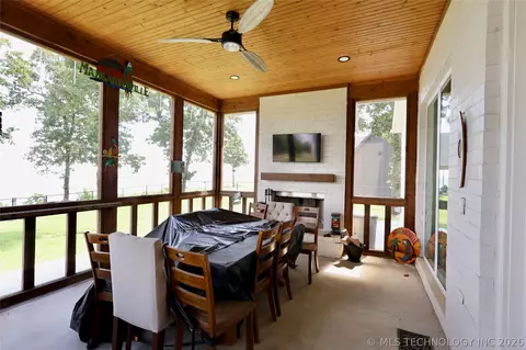 Exterior - 419535 E 1200 Rd, Eufaula, OK 74432 photo 7 of 8