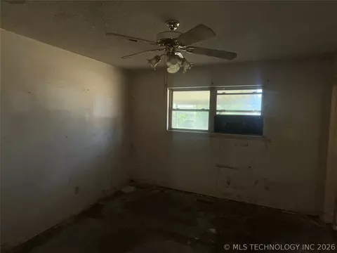 9067 E 33rd St, Tulsa, OK 74145 photo 9