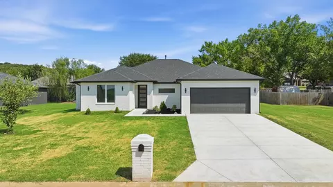 308 W Lauren St, Kiefer, OK 74041
