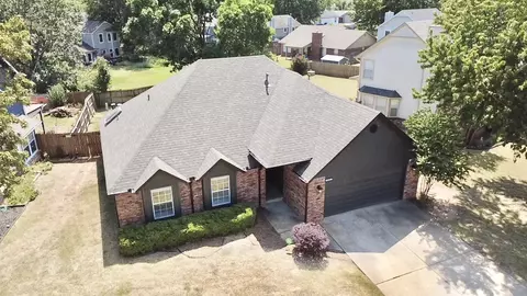View/Area - 9216 E 97th Pl, Tulsa, OK 74133 photo 9 of 10