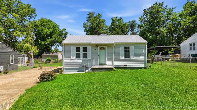 315 W 40th St, Sand Springs, OK 74063
