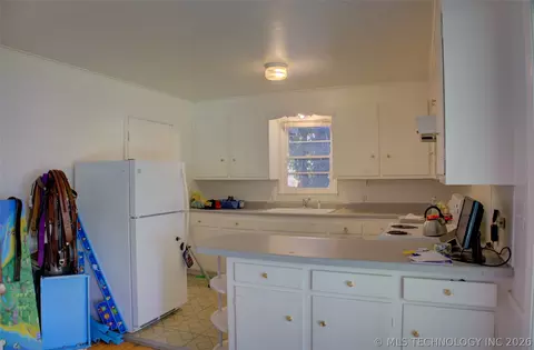 5309 E 4th Pl, Tulsa, OK 74112 photo 9