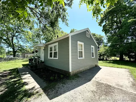 309 S 309 St, Ada, OK 74820 photo 2