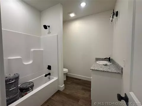 Bath - 612 S 3rd St, Morris, OK 74445 photo 2 of 2