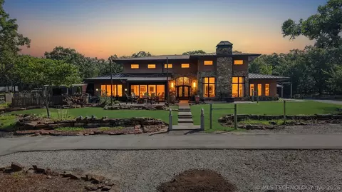 14380 Creager Rd, Mounds, OK 74047