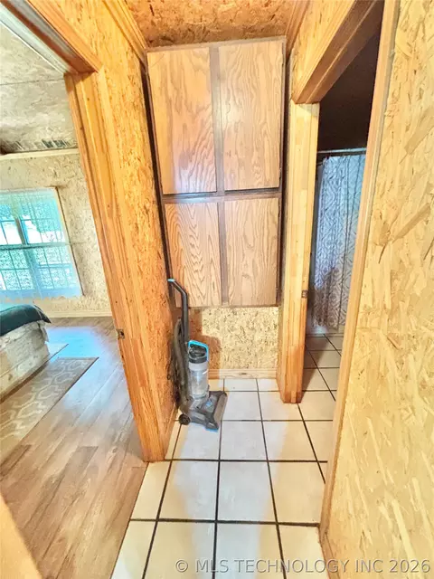 Entry Way - 12865 E 128th S, Gore, OK 74435 photo 1 of 1