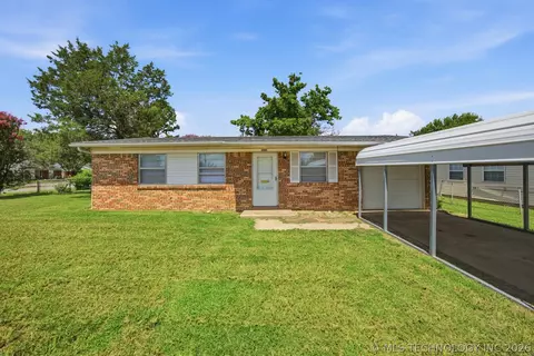 2001 N 12th St, Mcalester, OK 74501