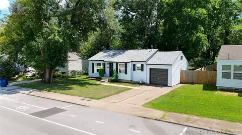 4528 E 4th Pl, Tulsa, OK 74112 photo 5