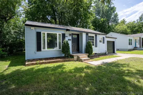 4528 E 4th Pl, Tulsa, OK 74112 photo 4