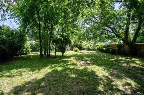 4528 E 4th Pl, Tulsa, OK 74112 photo 8