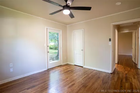 Bedroom - 4528 E 4th Pl, Tulsa, OK 74112 photo 6 of 6