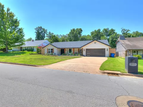Exterior - 4204 E 85th St, Tulsa, OK 74137 photo 10 of 16