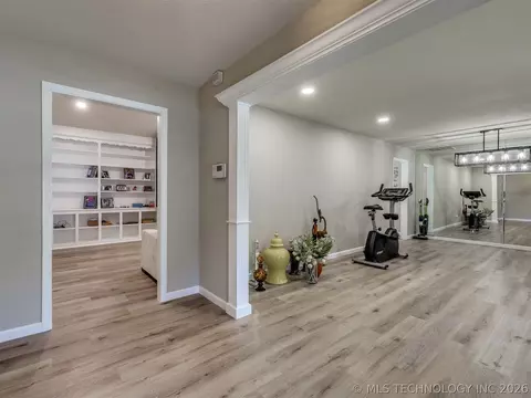 Entry Way - 4204 E 85th St, Tulsa, OK 74137 photo 4 of 4