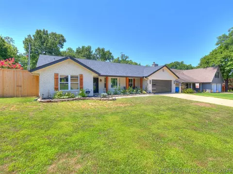 Exterior - 4204 E 85th St, Tulsa, OK 74137 photo 7 of 16