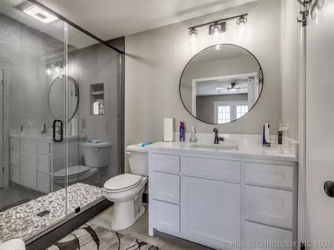 Bath - 4204 E 85th St, Tulsa, OK 74137 photo 1 of 6