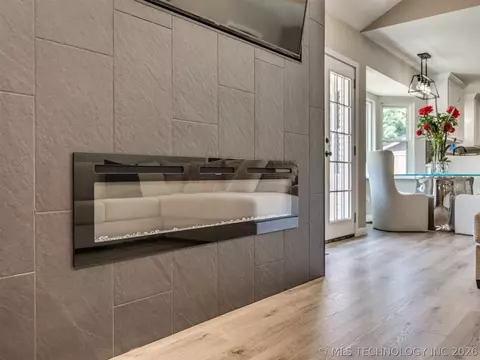 Living - 4204 E 85th St, Tulsa, OK 74137 photo 6 of 6