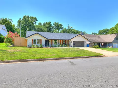 Exterior - 4204 E 85th St, Tulsa, OK 74137 photo 8 of 16