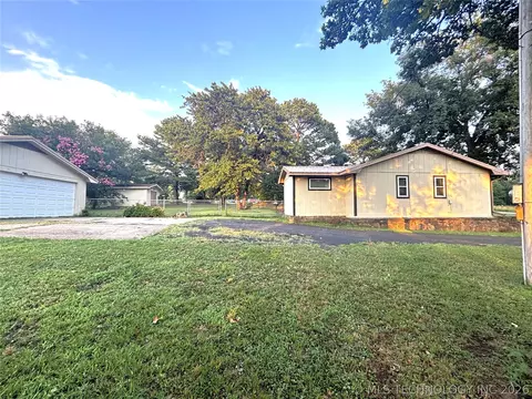Exterior - 415641 E 1094, Eufaula, OK 74426 photo 2 of 9